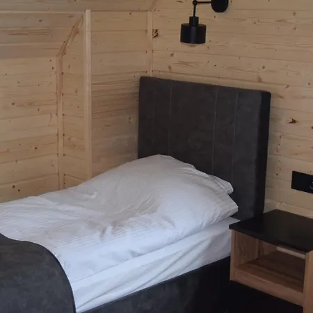 Morskie - Z Basenem 別荘